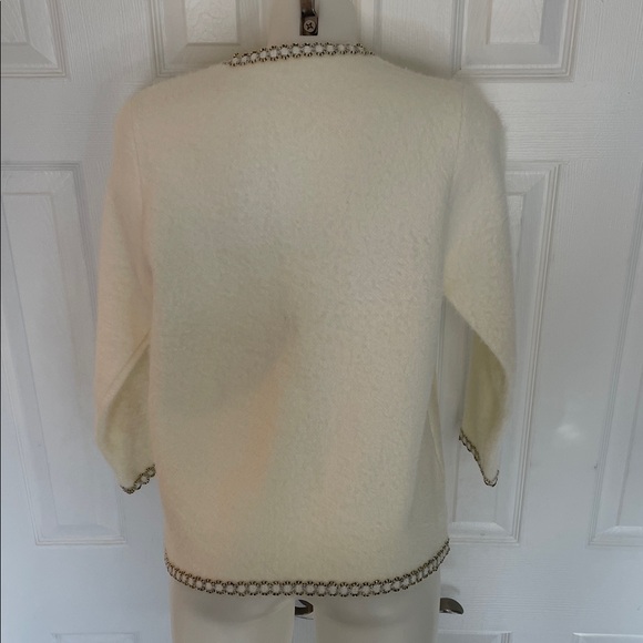 ELEGANT ITALIAN STYLE WHITE & GOLD TWEED KNIT PEARL ACCENTS CARDIGAN JACKET SZ M - Picture 8 of 9